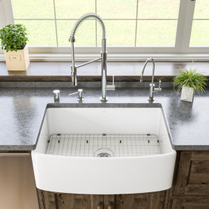 ALFI Brand ABFC3020-W Smooth Curved Apron One Bowl Fireclay Farm Sink with Grid