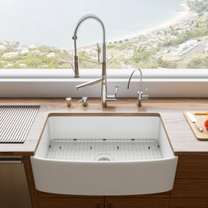 ALFI Brand ABFC3320S-W Smooth Curved Apron One Bowl Fireclay Farm Sink with Grid