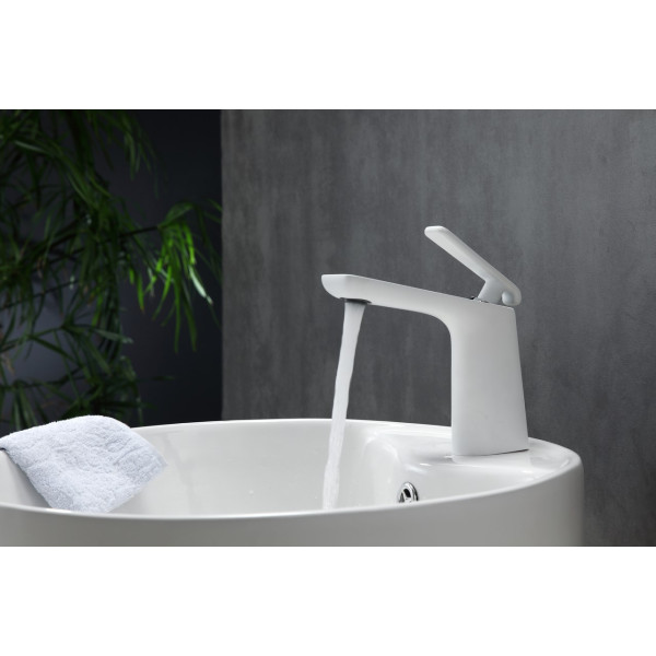 KubeBath AFB1639 Aqua Adatto Single Lever Bathroom Vanity Faucet