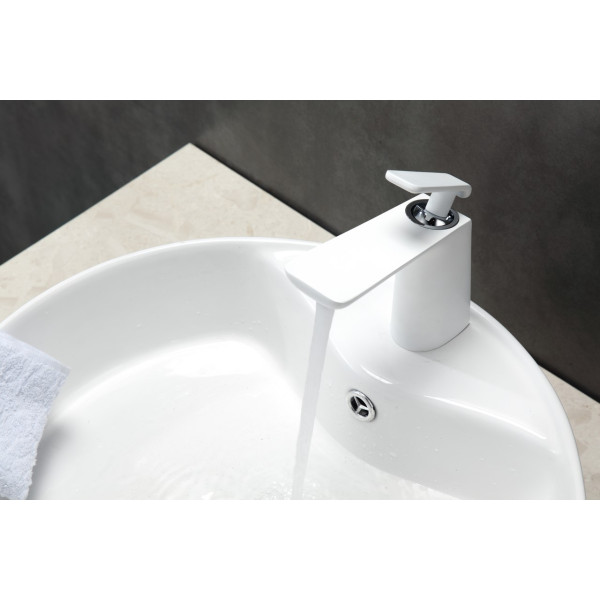 KubeBath AFB1639 Aqua Adatto Single Lever Bathroom Vanity Faucet