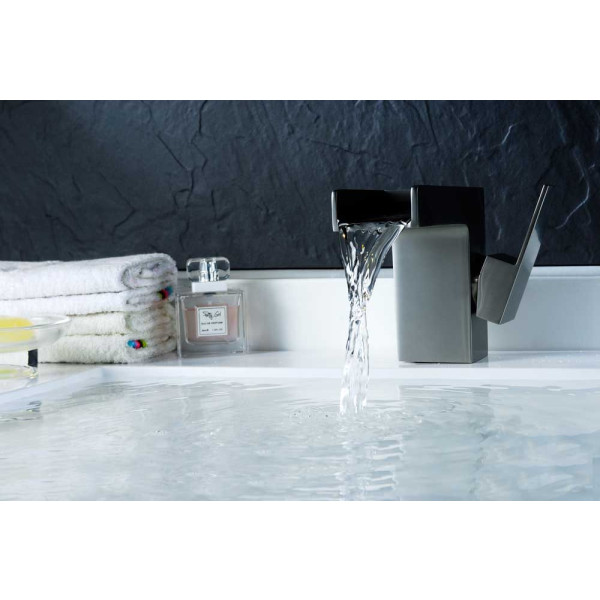 ANZZI KF-AZ127 Zhona Single Hole Low-Arc Waterfall Faucet In Brushed Nickel
