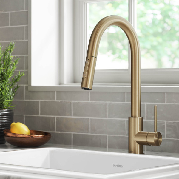 Kraus KPF-3104 Oletto™ Contemporary Pull-Down Single Handle Kitchen Faucet