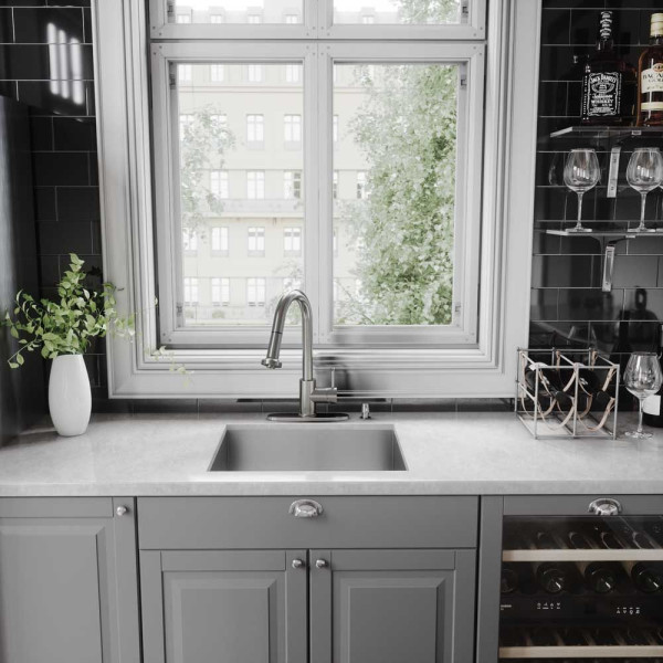 VIGO VG02002STK1 Stainless Steel Pull-Down Kitchen Faucet with Deck Plate