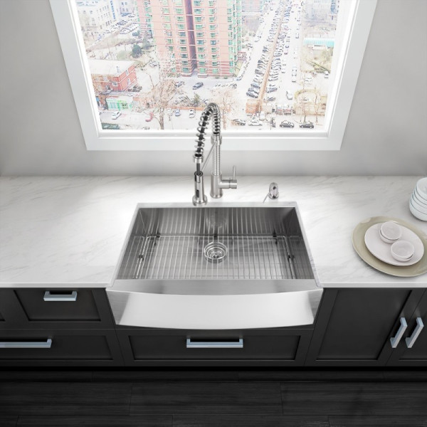 VIGO VG3320CK1 33" Farmhouse Stainless Kitchen Sink w/ Grid and Strainer