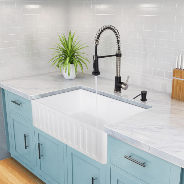 VIGO VGRA3018CS 30 Inch Matte Stone Farmhouse Kitchen Sink in White